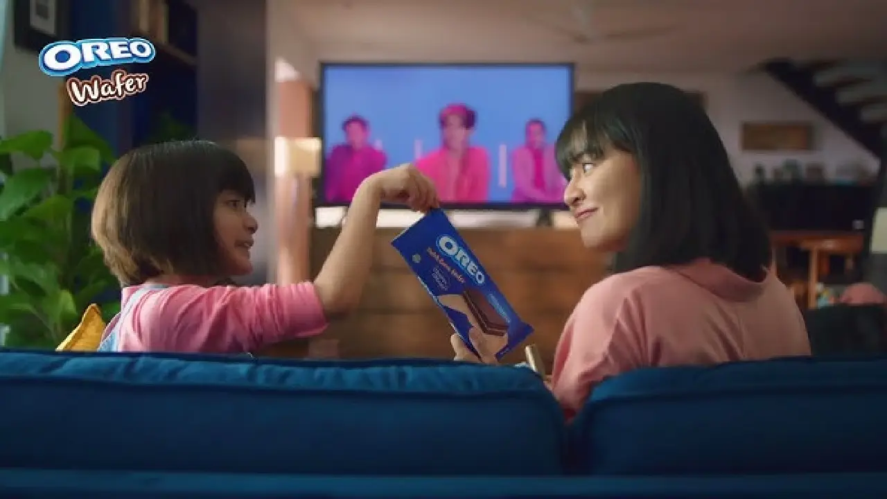 Storyboard Iklan Oreo Menggambarkan Suasana Keluarga